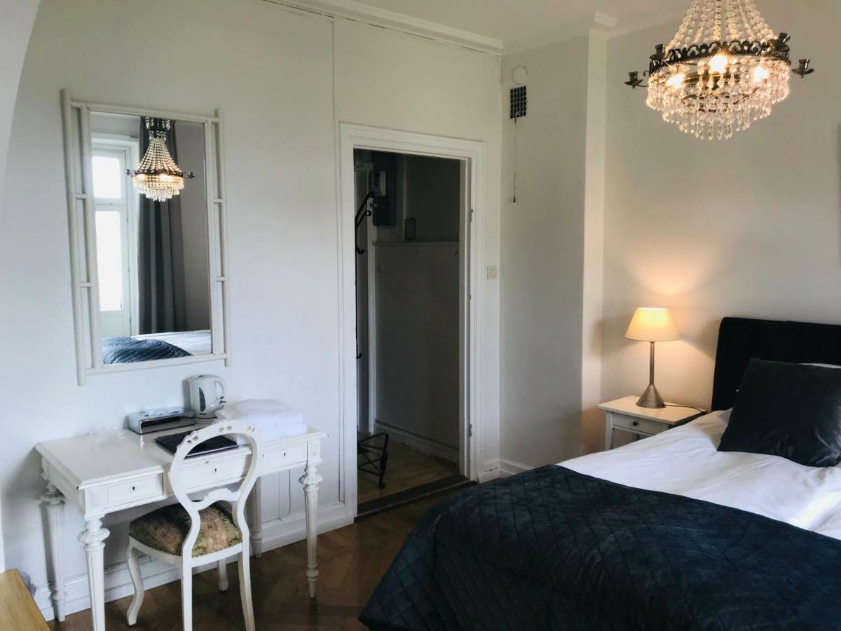 Hotell Goeta Όρεμπρο Εξωτερικό φωτογραφία