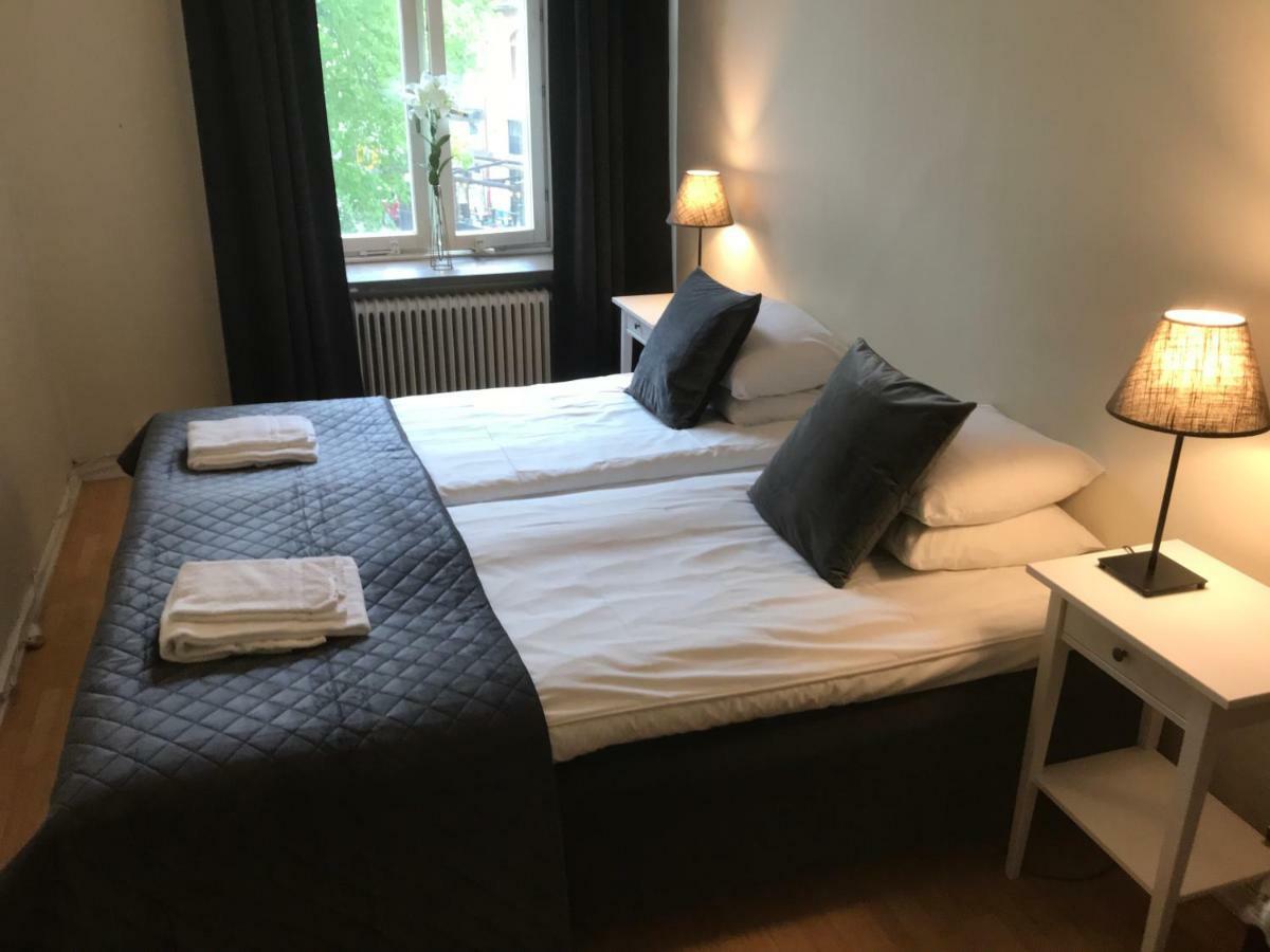 Hotell Goeta Όρεμπρο Εξωτερικό φωτογραφία