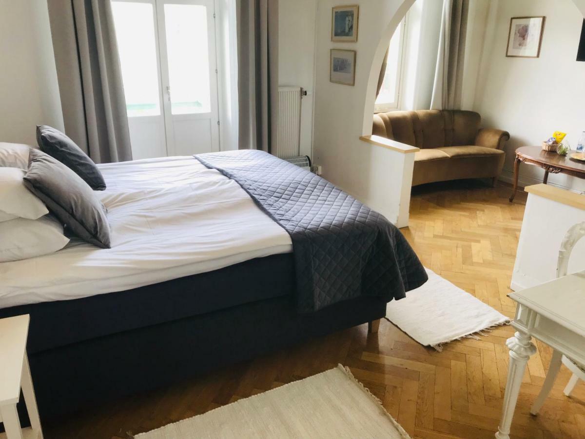 Hotell Goeta Όρεμπρο Εξωτερικό φωτογραφία