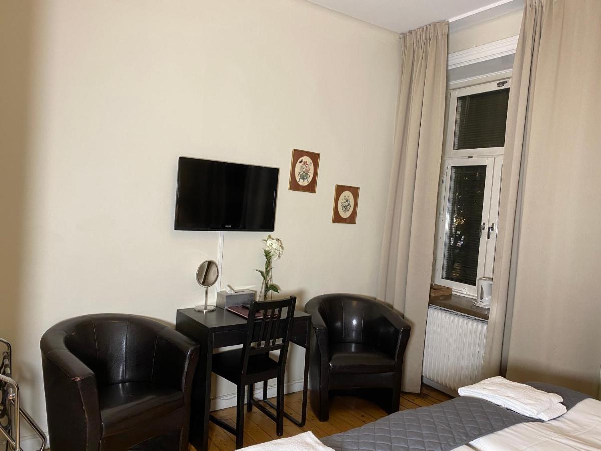 Hotell Goeta Όρεμπρο Εξωτερικό φωτογραφία
