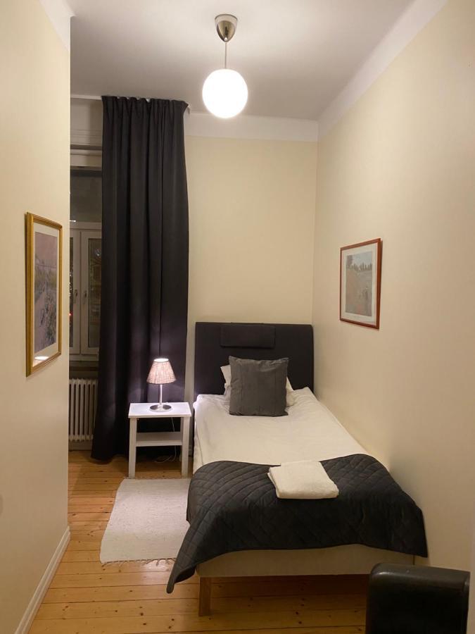 Hotell Goeta Όρεμπρο Εξωτερικό φωτογραφία