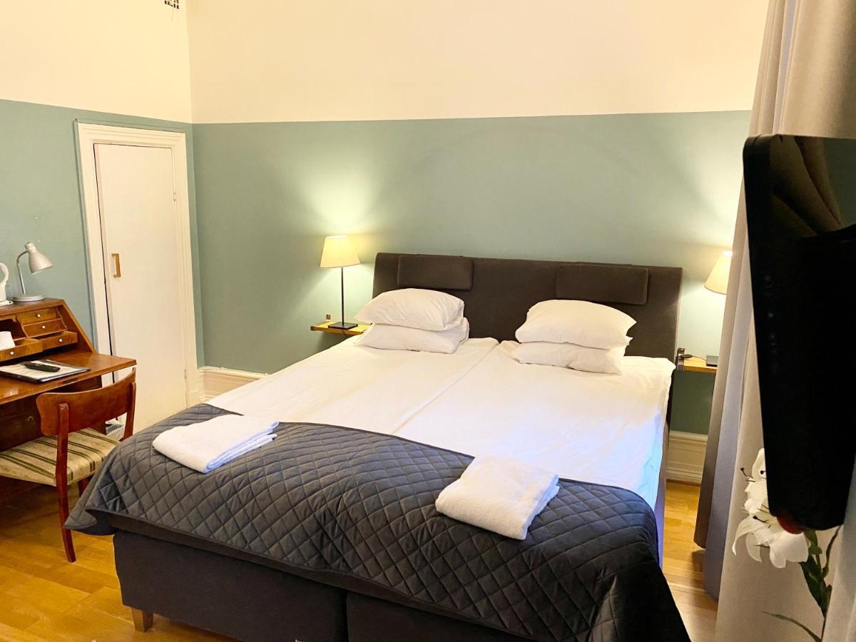 Hotell Goeta Όρεμπρο Εξωτερικό φωτογραφία